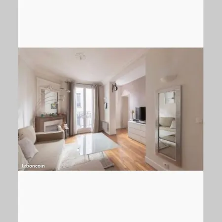Appartement 5 Minutes Away From Eiffel Tower